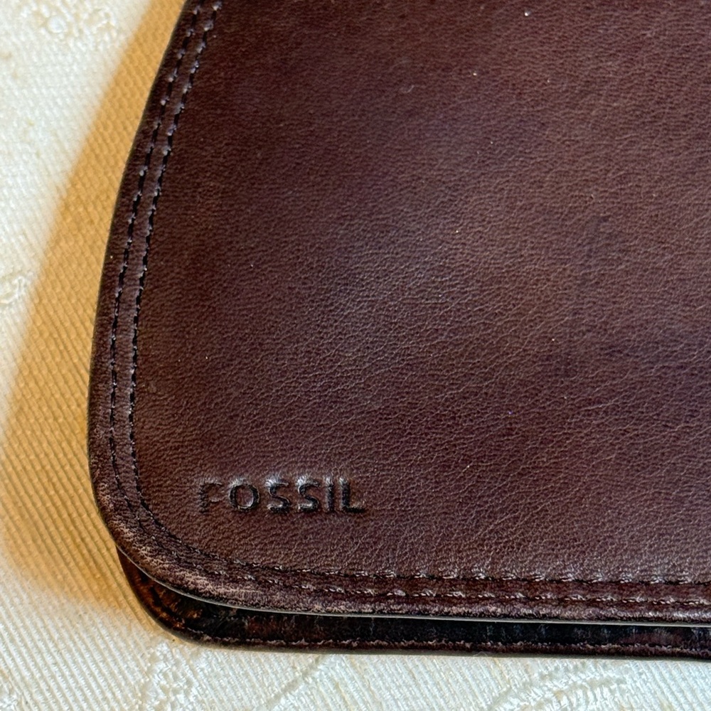 Fossil 1954 Heritage Leather Kiss-Lock Coin Purse Wallet Brown 30th Ann. - Picture 3 of 12